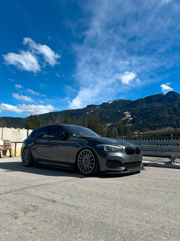 Image of BMW 120