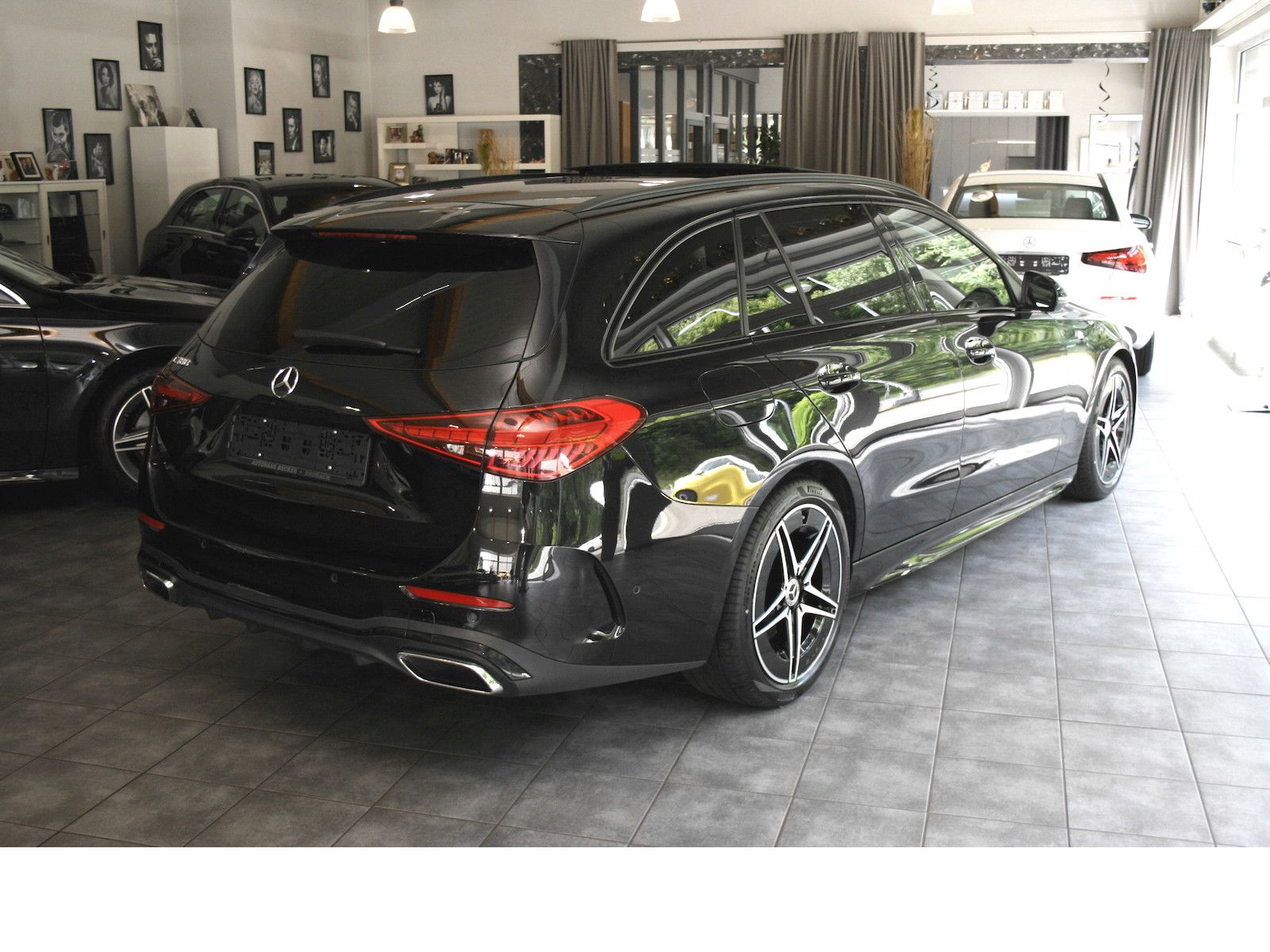 Fahrzeugabbildung Mercedes-Benz C 180 T AMG *Night*Memory*Pano-Dach*Totwinkel