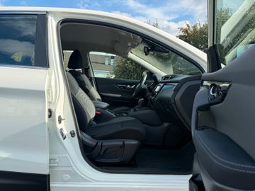 Nissan Qashqai - 11