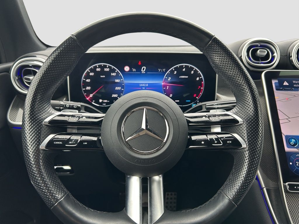 Fahrzeugabbildung Mercedes-Benz GLC 200 4M AMG Line*NightPaket*Standheizung