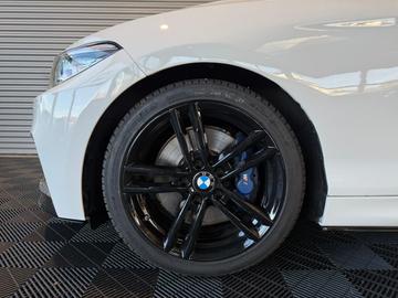 صورة 4 لـ 2021 BMW M240I