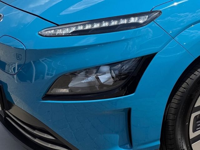 Fahrzeugabbildung Hyundai KONA Select Elektro 2WD +KLIMA+CARPLAY+PDC+UVM+