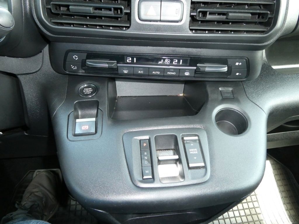 Fahrzeugabbildung Fiat Doblo Kastenwagen L2