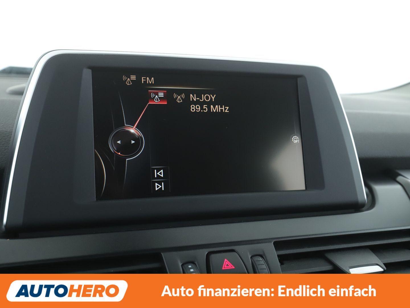 BMW 220i Gran Tourer Advantage Aut.*NAVI*LED*PDC*