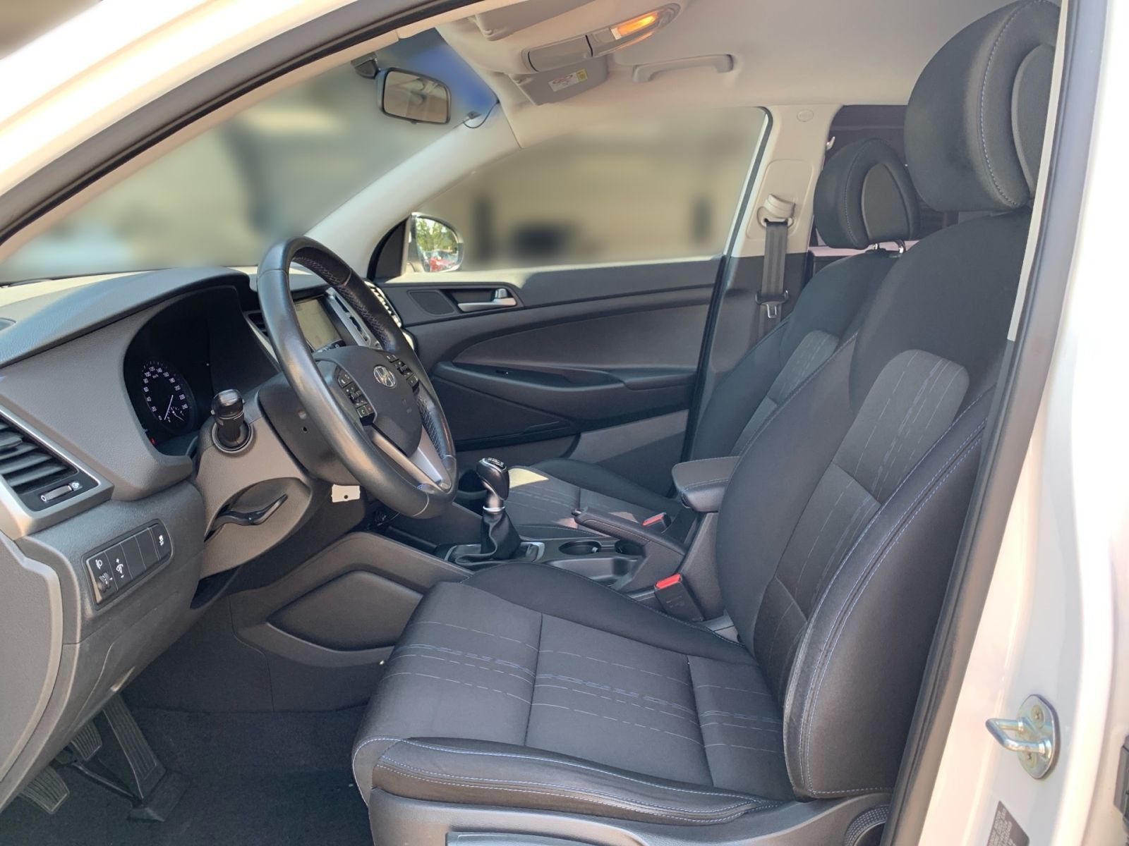 Fahrzeugabbildung Hyundai Tucson 1.6 Classic PDC Navi