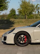 Porsche 911 Carrera 4 GTS / 2. Hd. / Approved 03/27 / DE - Porsche 911 Urmodell aus 2018