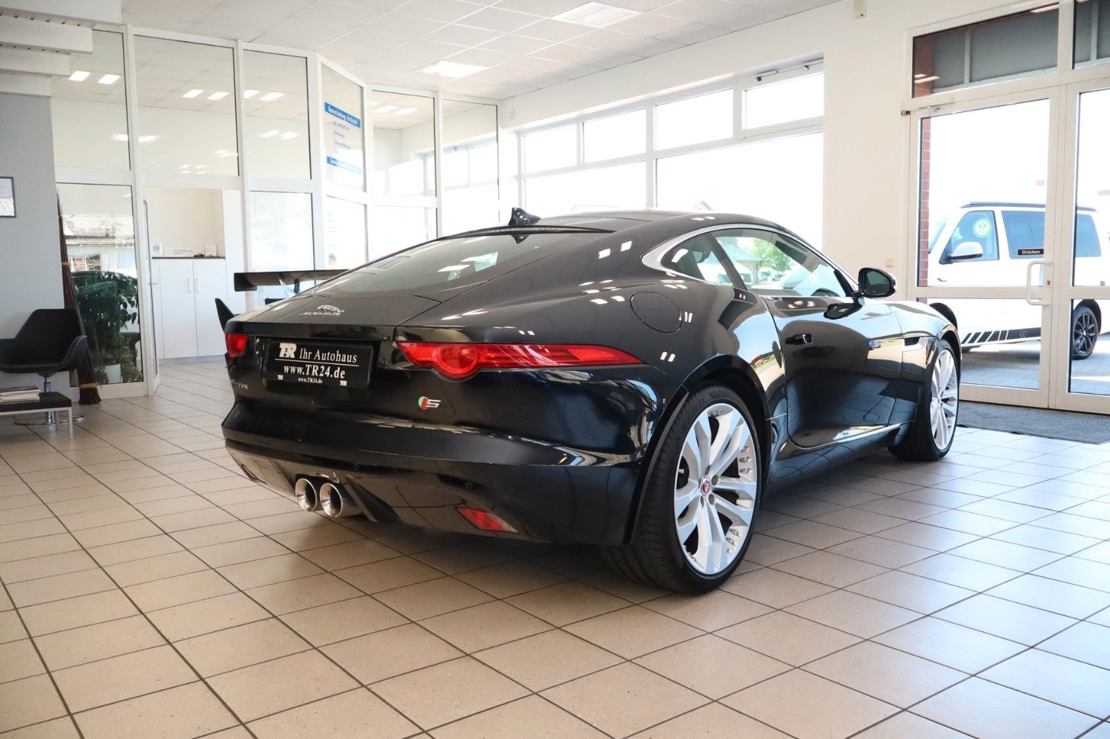 Fahrzeugabbildung Jaguar F-Type 3.0 V6 S Automatik, Keyless, Kamera