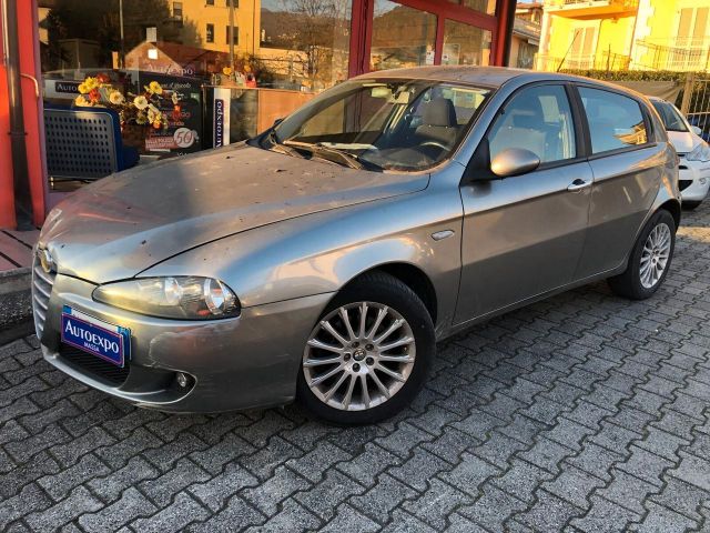 Alfa Romeo 147 1.6 16V TS (105) 5 porte