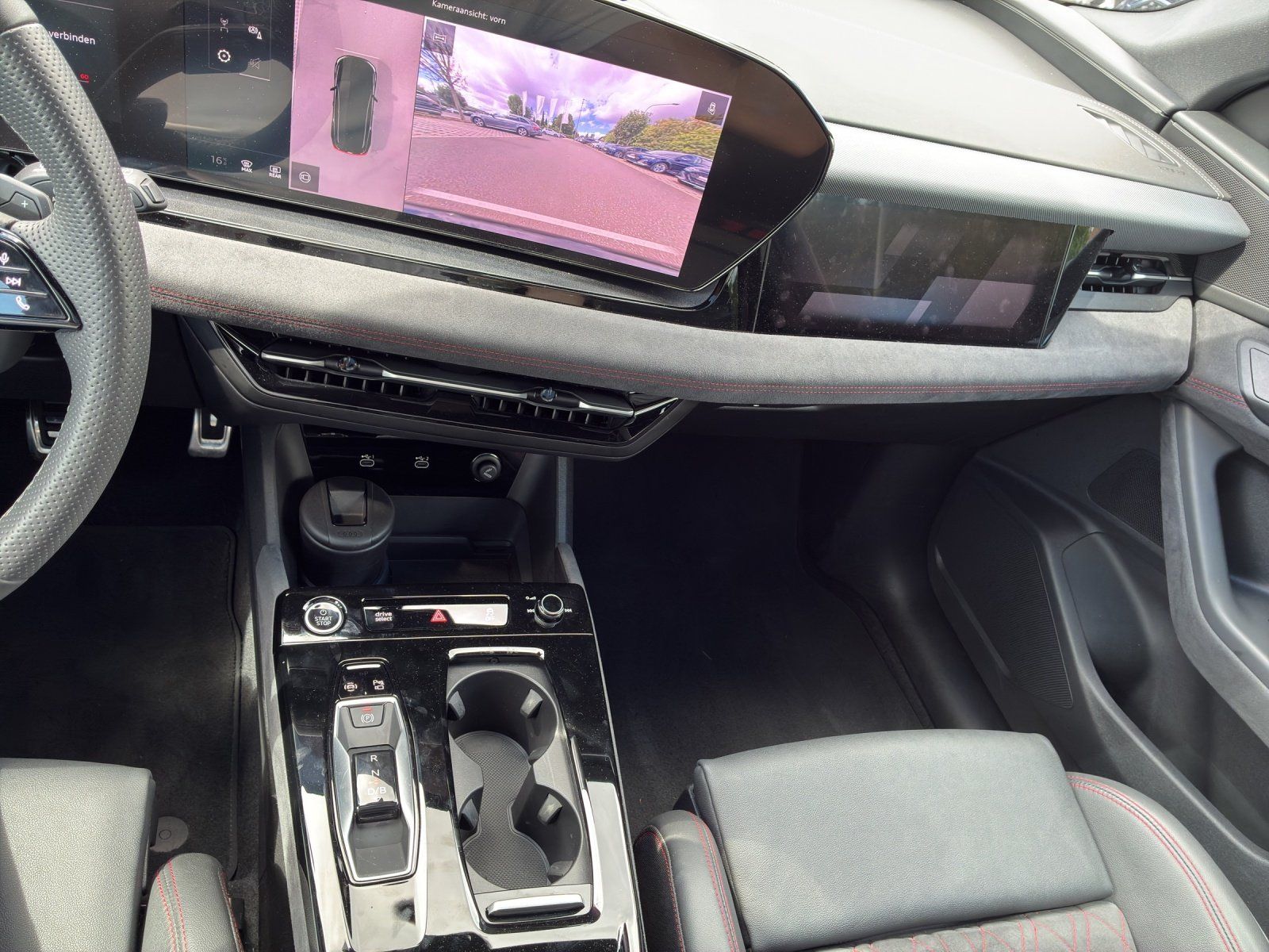 Fahrzeugabbildung Audi Q6 e-tron performance TechPro 360,AHK,HUD,Kamera