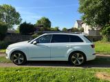 Audi Q7 45 TDI quattro S LINE  7 SITZE - Audi Q7 in Dortmund