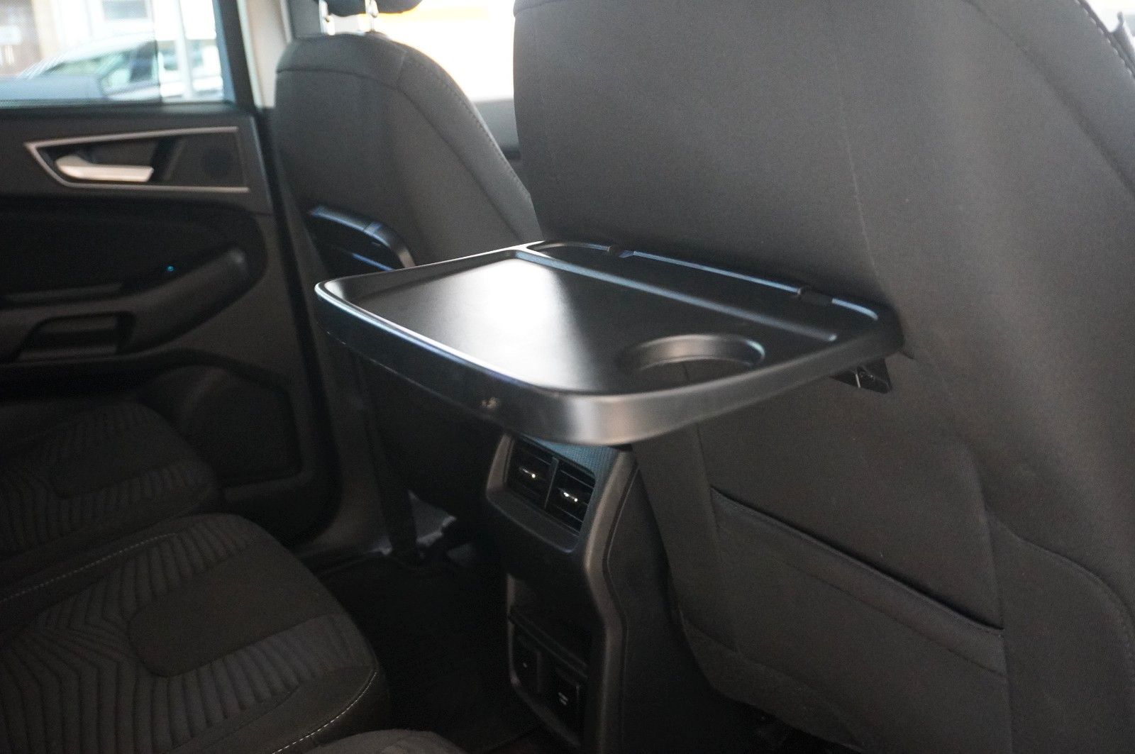 Fahrzeugabbildung Ford S-Max 2.0D TREND NAVI/LED/KAMERA/SHZ/SPORT/DAB+