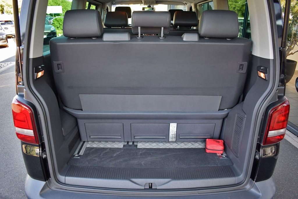 VOLKSWAGEN T5 MULTIVAN