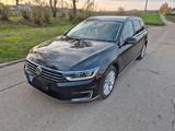 Volkswagen Passat Variant 1.4 TSI DSG GTE Variant GTE - Volkswagen Passat Variant: GTE