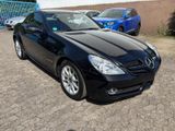 Mercedes-Benz SLK 200 Kompressor Leder/Sitzheizung/Aircarf/PDC - Mercedes-Benz SLK 200 in Saarbrücken