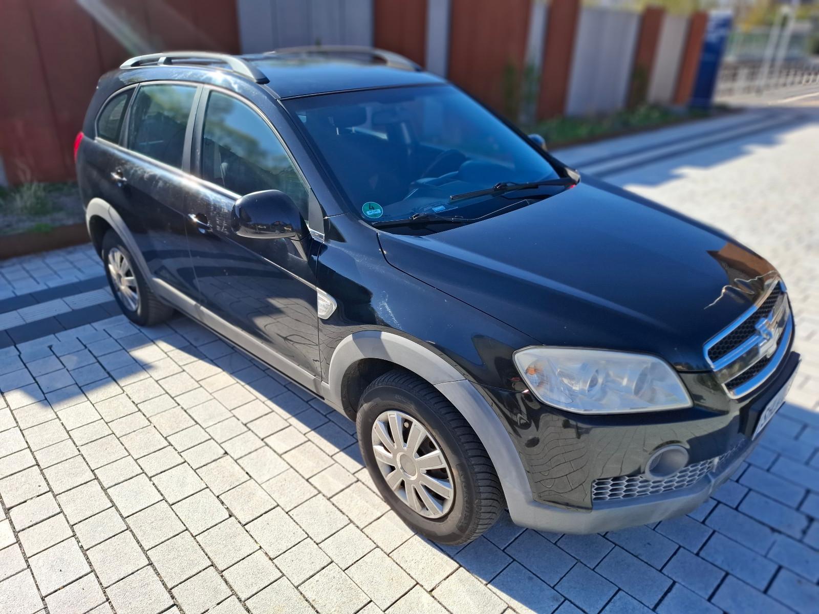 Chevrolet Captiva 2.0D 4WD Allrad 4x4*Tüv*Zahnriemen neu*