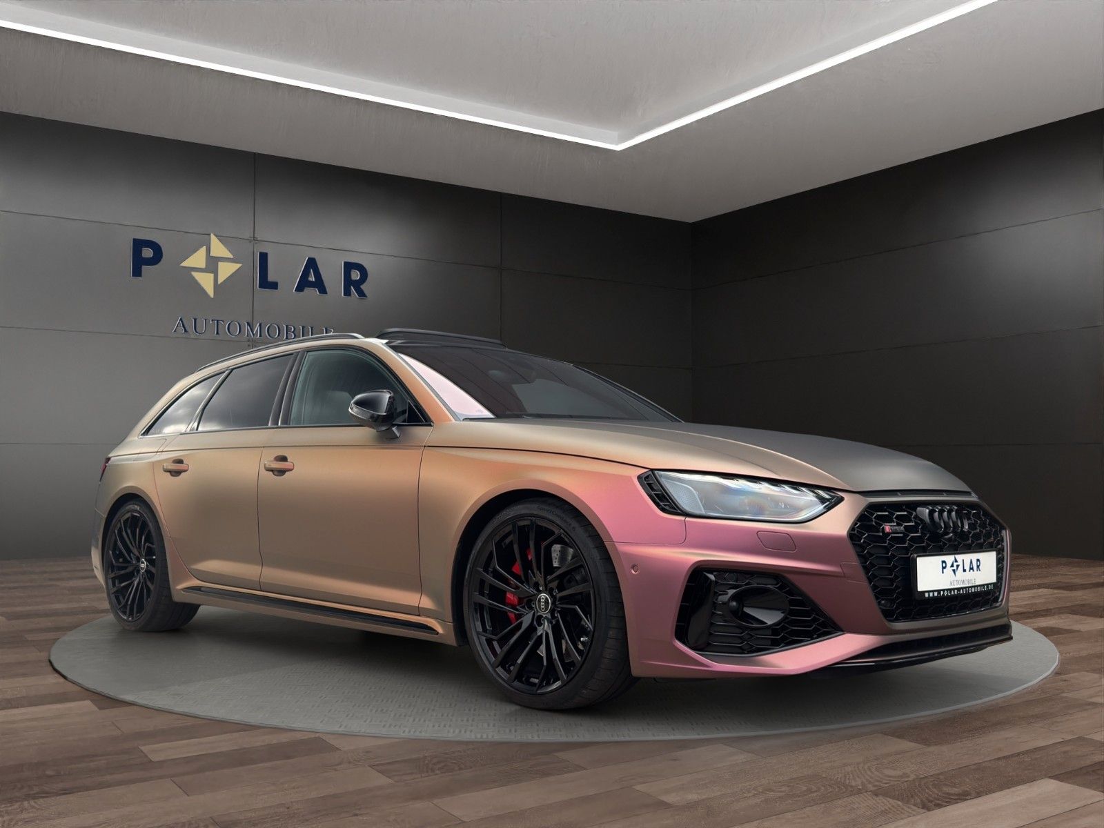 Fahrzeugabbildung Audi RS4 Avant *Pano*280km/h*B&O*HUD*Matrix*Ambiente+