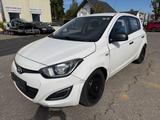 Hyundai i20 FIFA World Cup Edition - Hyundai i20 Unfallwagen