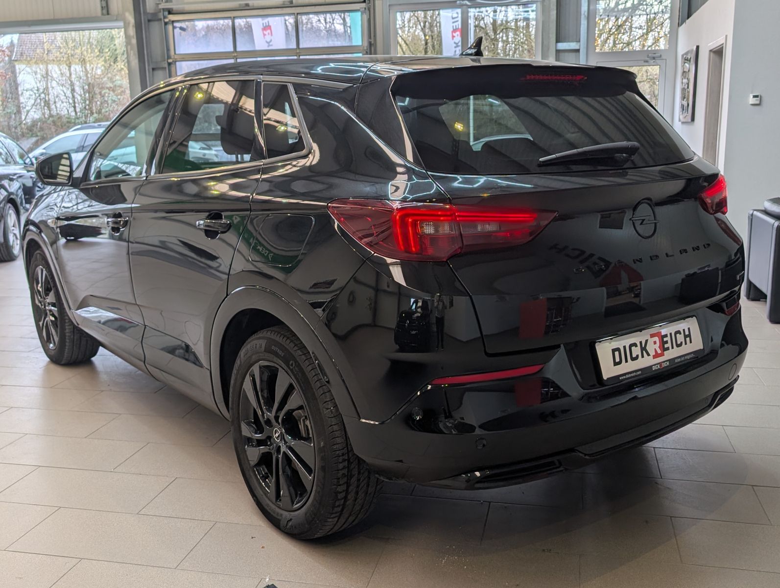 Fahrzeugabbildung Opel Grandland 1.6 PHEV GS Line ACC LED Winter-Paket