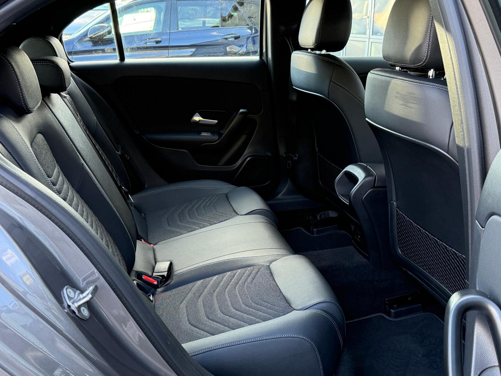 Mercedes-Benz A-Class d Advanced Aut LED SHZ Navi Kamera T-Leder, миниатюра 25
