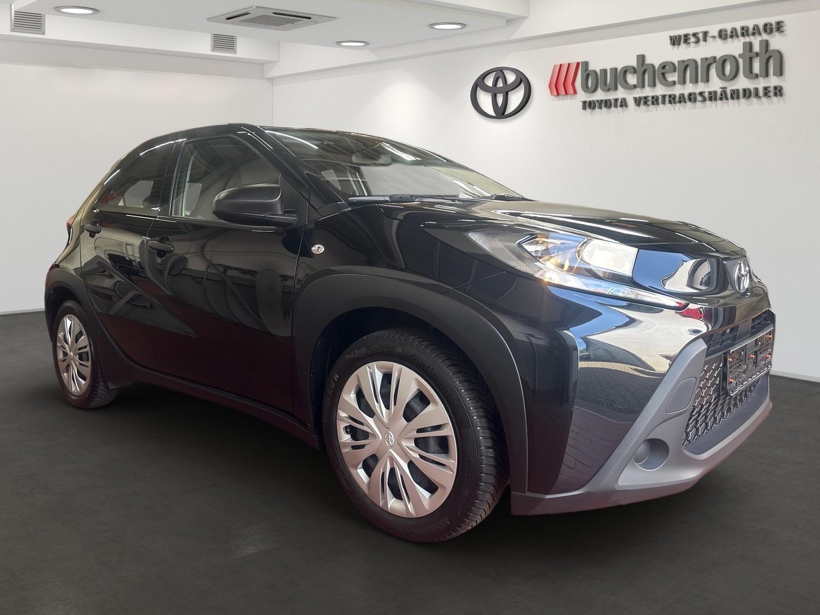 Toyota Aygo X+ Multimedia System +Allwetterräder