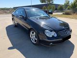 Mercedes-Benz CLK 200 KOMPRESSOR AVANTGARDE-TÜV08/28-1.Hd - gebrauchte Mercedes-Benz CLK-Klasse aus dem Jahr 2003
