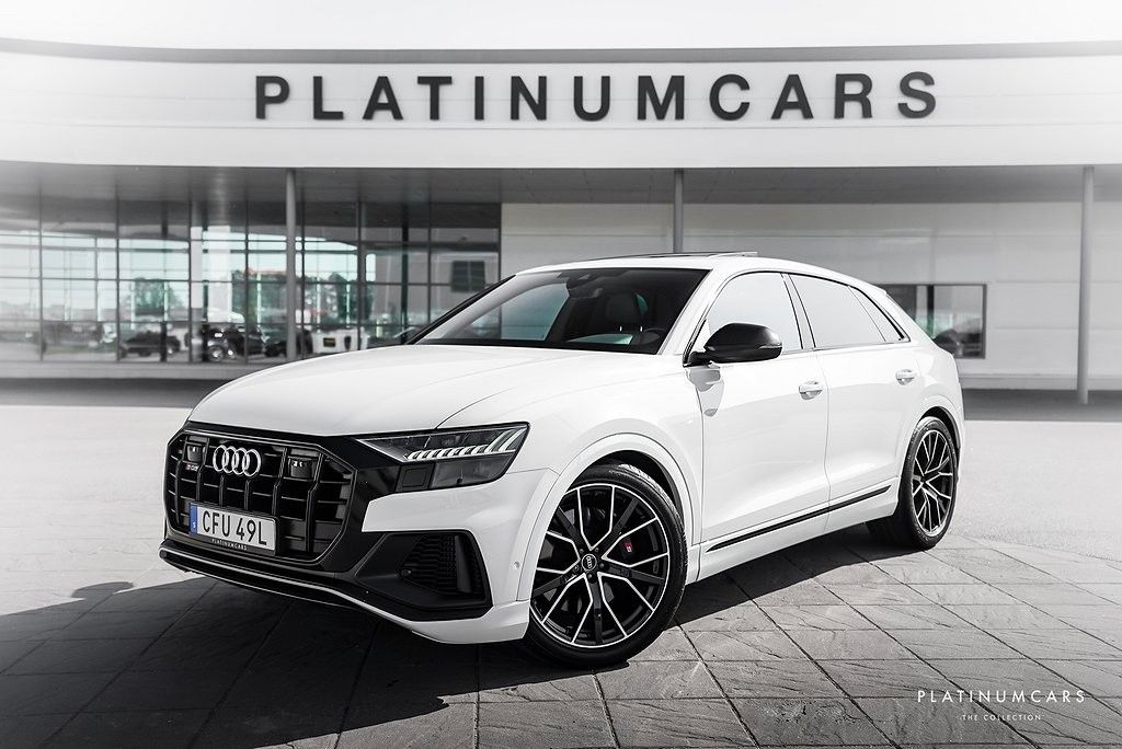 AUDI SQ8 TFSI Q 507hp / Pano / Matrix / Low km