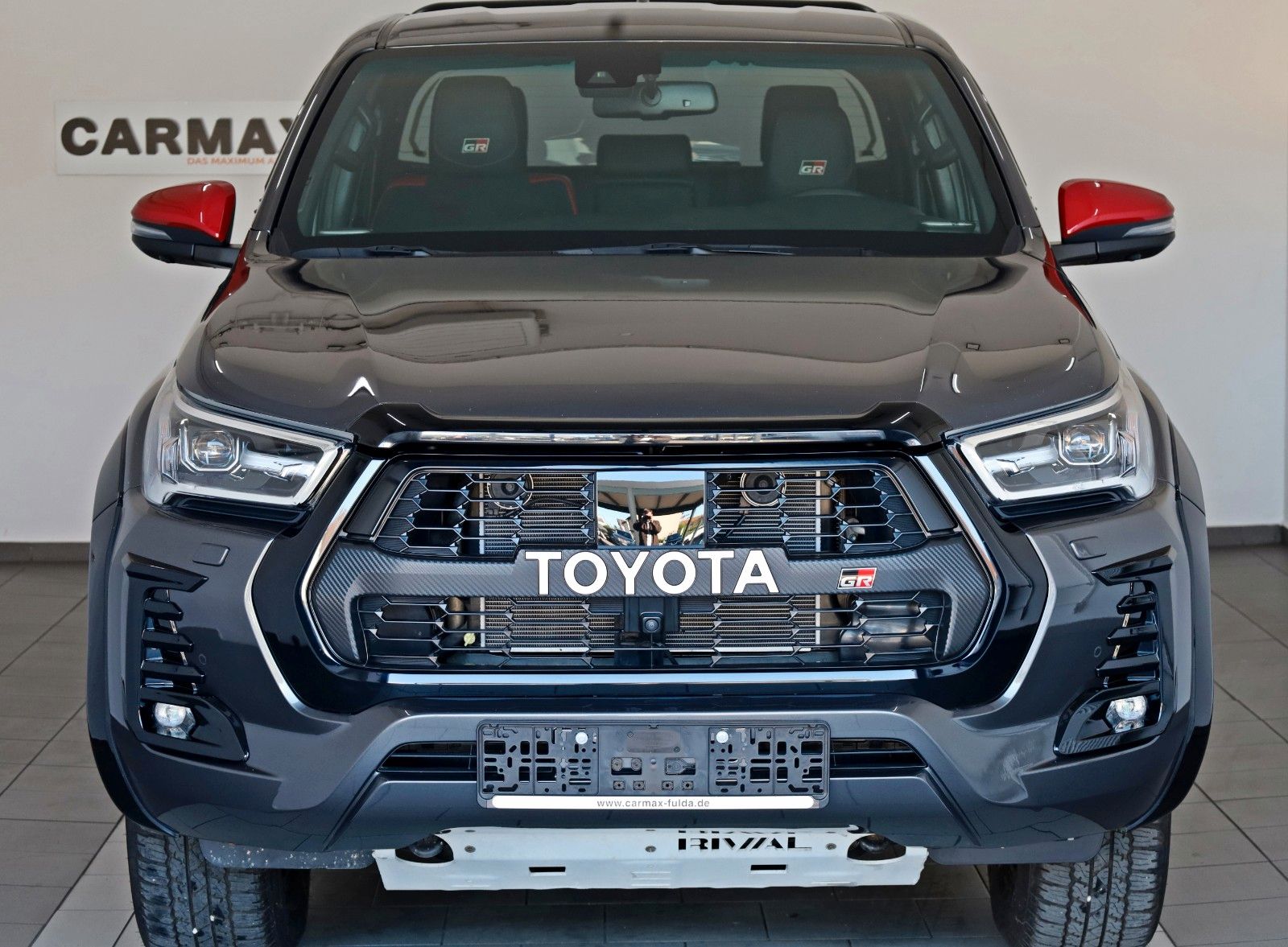 Fahrzeugabbildung Toyota Hilux 2.8 D-4D GR Sport,Alcantara,ACC,Rollo, AHK