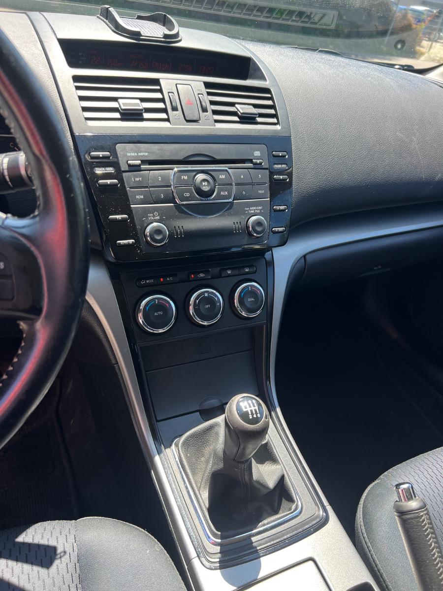 Mazda 6 2011 — photo 12