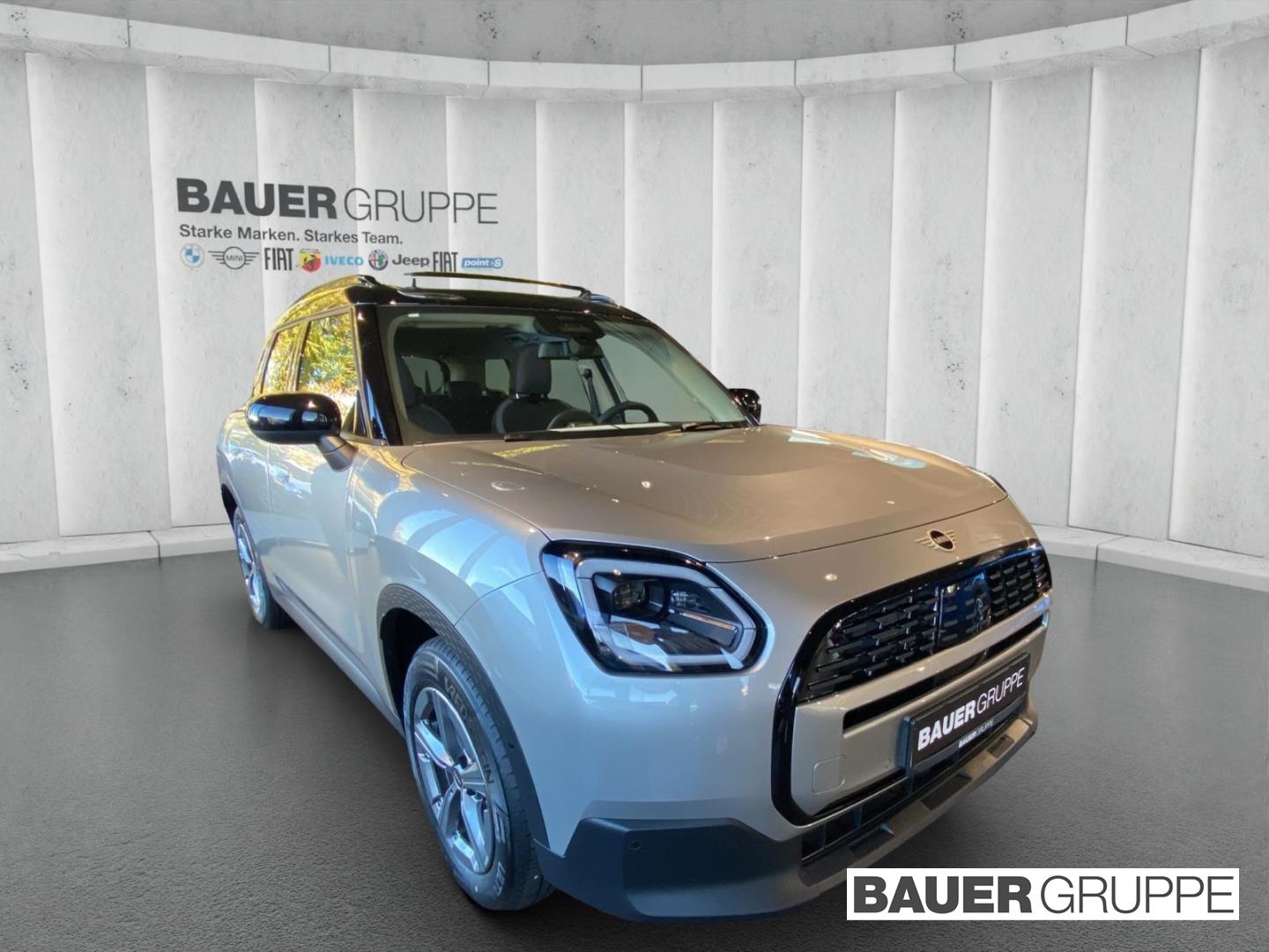 MINI Countryman C Classic Trim UPE 47.781,- HUD Panor