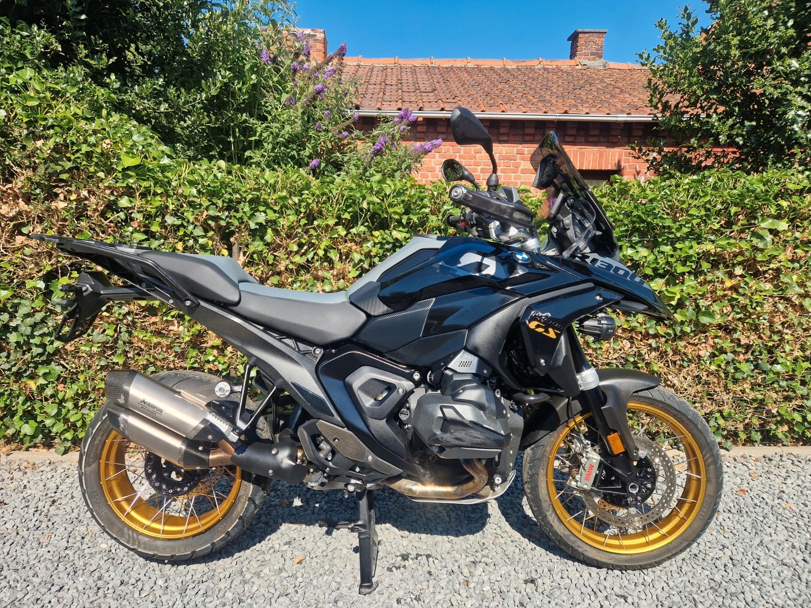 BMW R1300gs tripple black