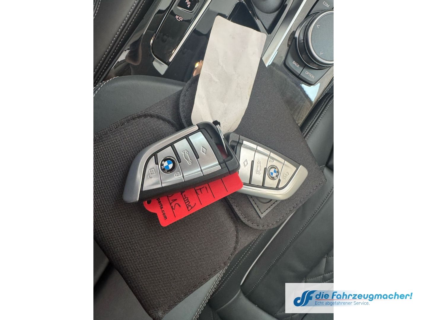 Fahrzeugabbildung BMW 530 e xDrive Luxury Line Touring HUD LuftF Pano