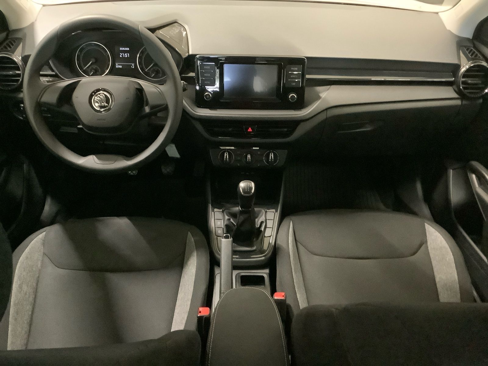 Fabia Active 1,0 MPI 48 kW 5-Gang mech.