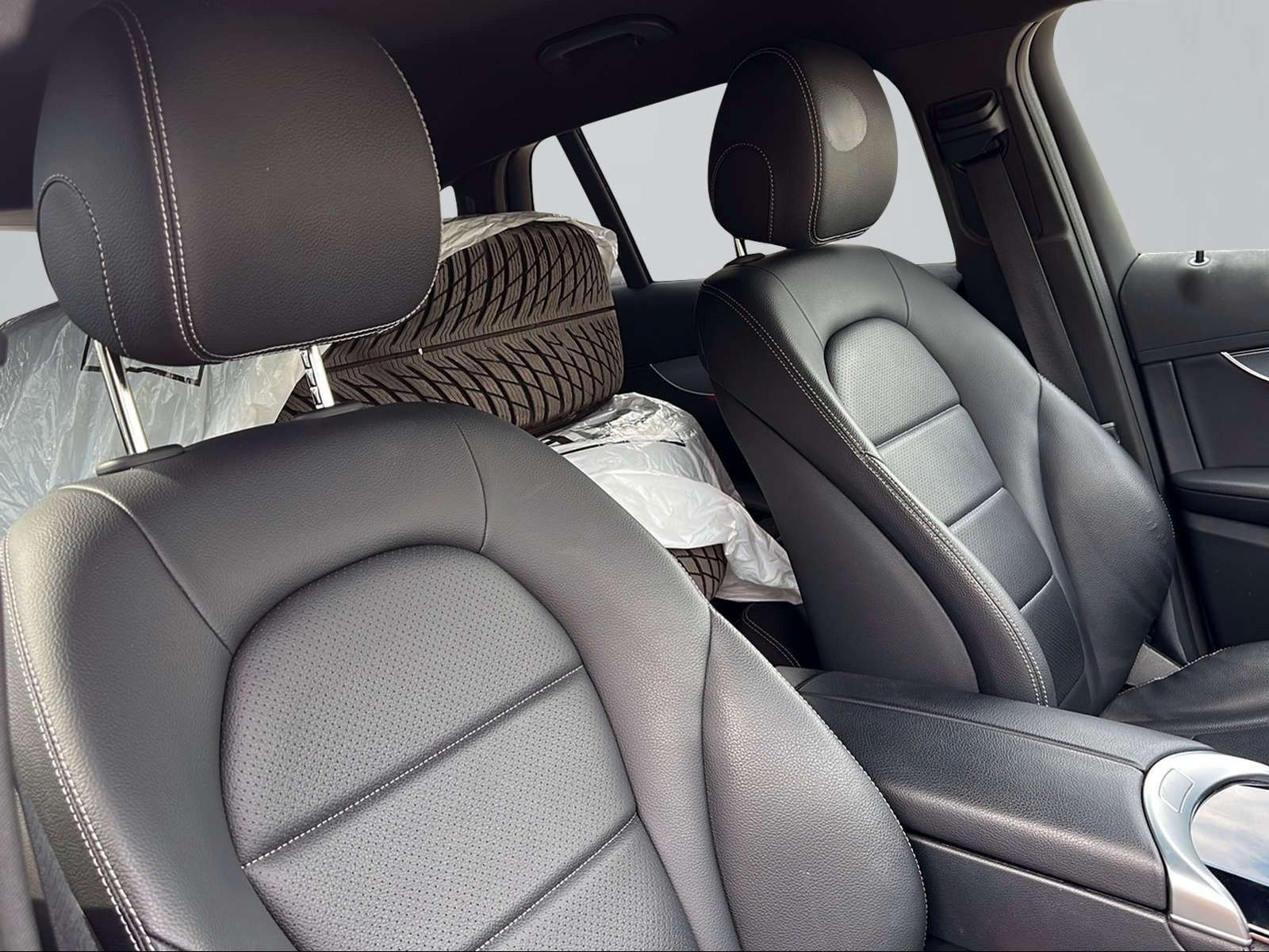 Mercedes-Benz EQC 400 4MATIC 408 PS | Navi | LED