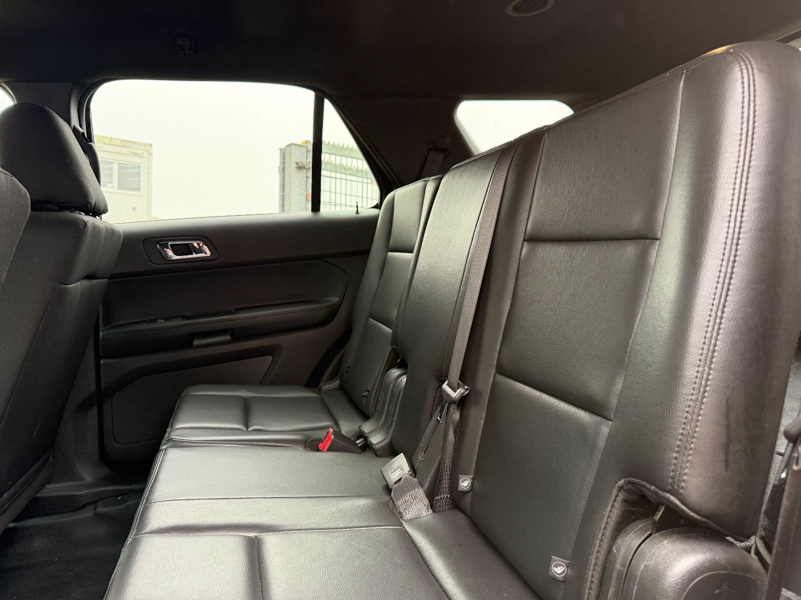 Fahrzeugabbildung Ford Police Interceptor 4x4 AUTOMATIK