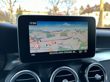 Fahrzeugabbildung Mercedes-Benz GLC 300 4Matic AMG*Panorama*Totwinkel*AHK*
