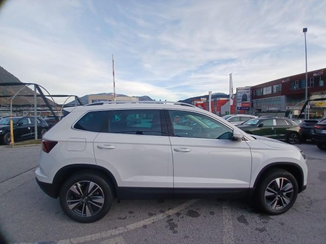 SKODA Karoq 4x4 Selection TDI DSG AHK - 5 J.Garantie