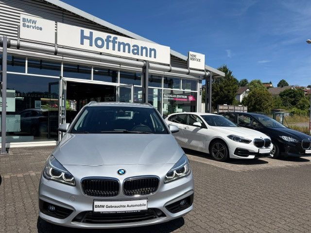 BMW 218iA Active Tourer LED/Navi/Tempomat/Tempomat