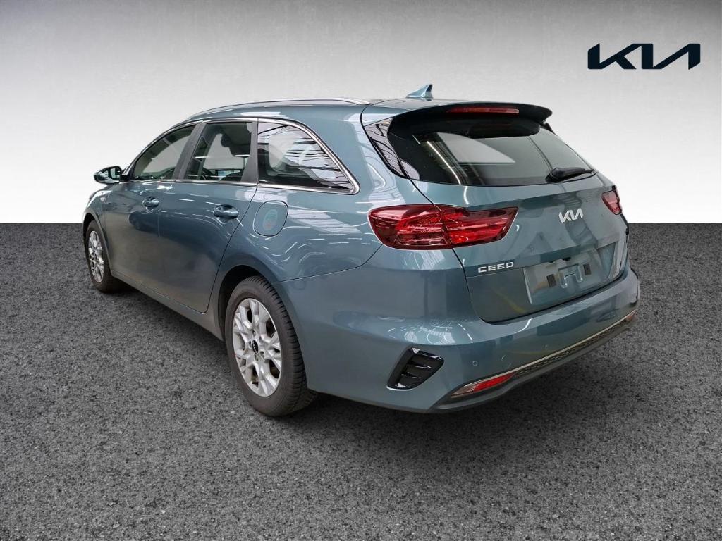 Kia Ceed_sw 1.5T Vision DCT7 Komf+ NAV PDC Klimaauto