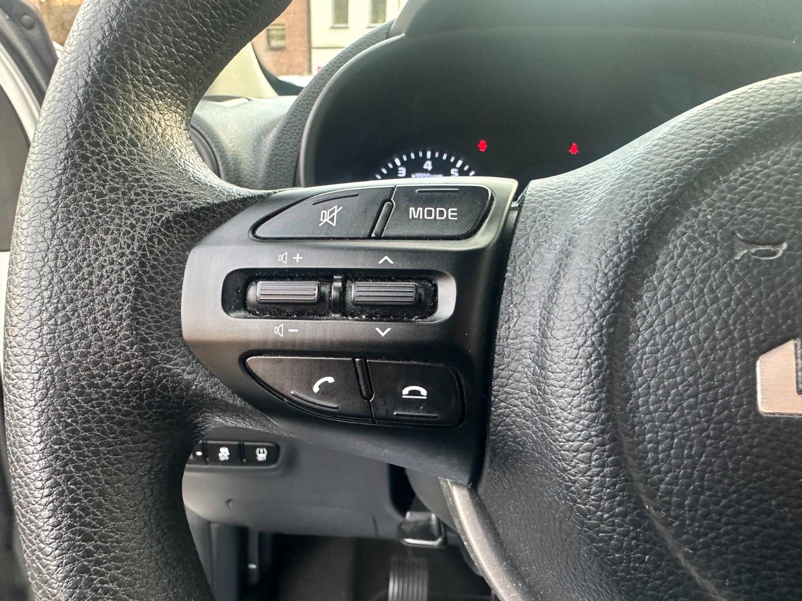 Kia Picanto 1.0 EDITION 1.HAND+KLIMA+5TÜRIG+EL.FENST