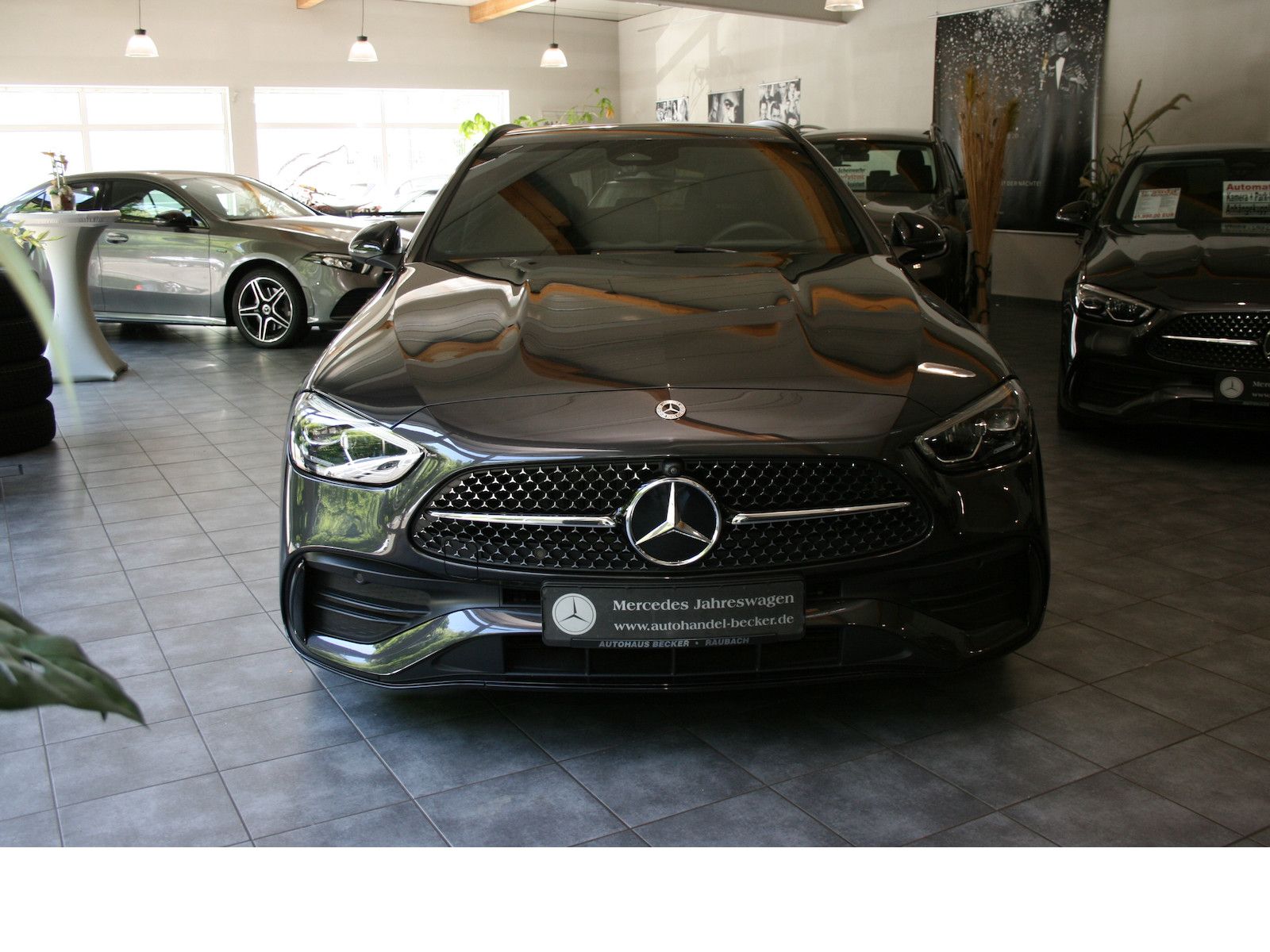 Fahrzeugabbildung Mercedes-Benz C 200 Td AMG *Burmester*Distronic*Night*Memory