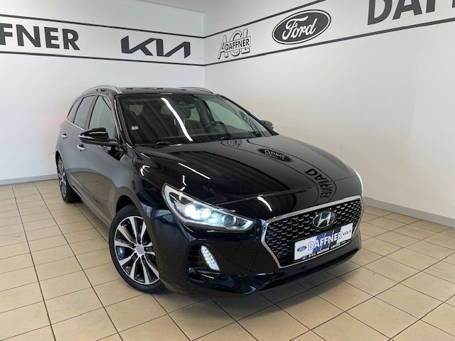 Fahrzeugabbildung Hyundai i30 cw Premium LED totWinkelASS DAB Tempomat