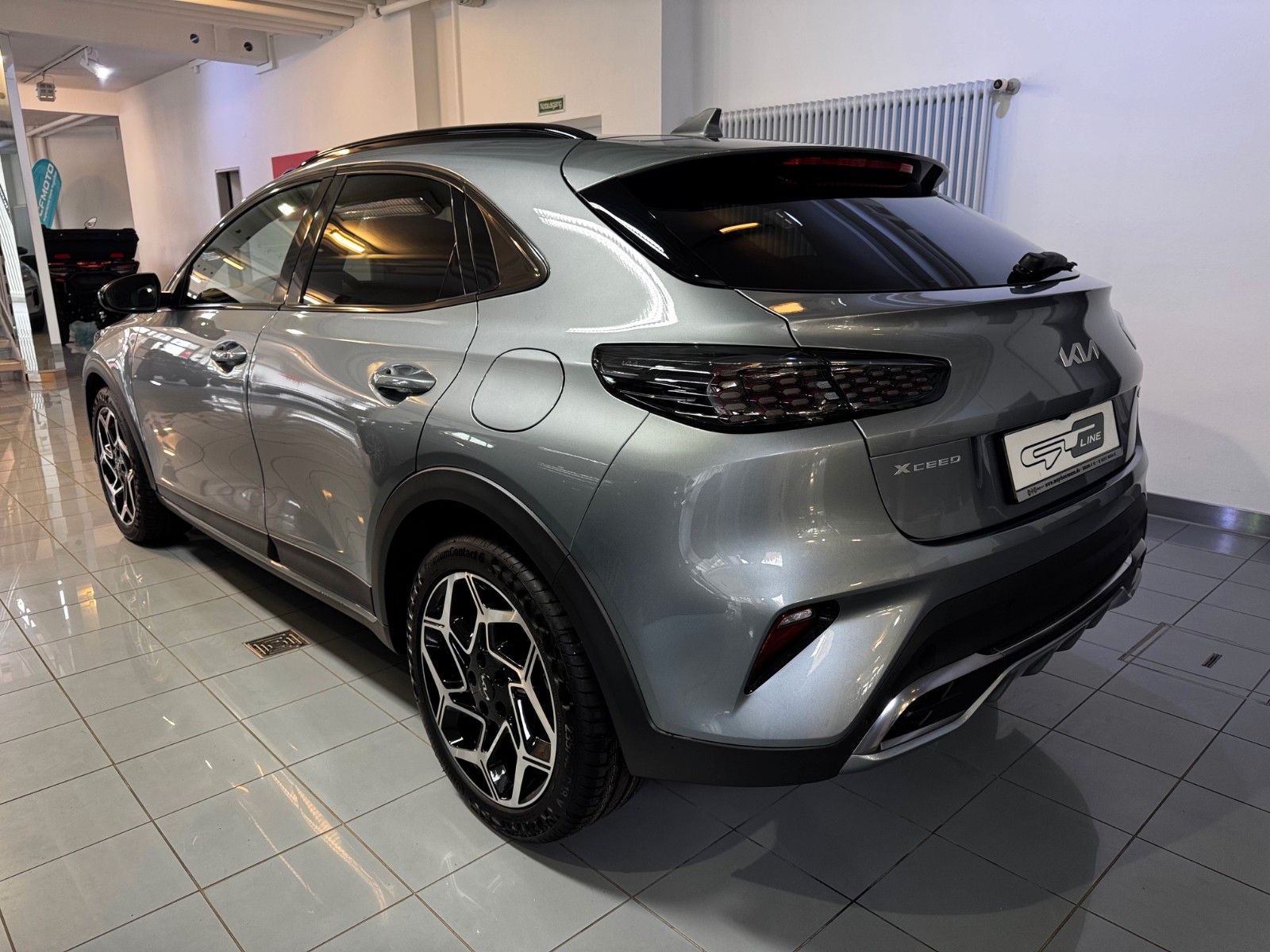Fahrzeugabbildung Kia XCEED 1.6T 180PS GTL LEDER NAVI KAMERA KLIMAAUT.