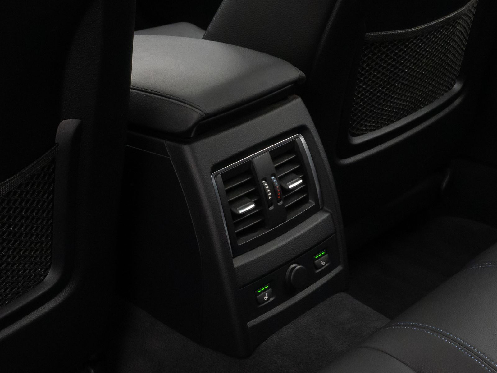 Fahrzeugabbildung BMW 430 Gran Coupé M Sport Glasdach Kamera HUD HiFi