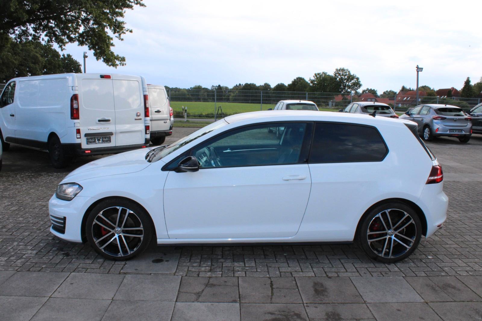 Volkswagen Golf VII GTD DSG