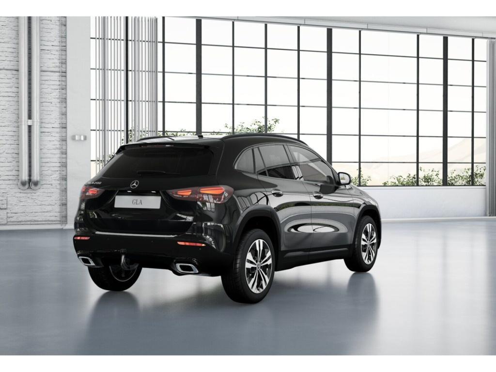 Mercedes-Benz GLA 200 Progressive/LED/360/AHK/Night/Distr/Ambi
