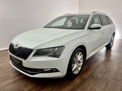 SKODA Superb Combi 2.0 / AHK / CARPLAY / LED / MEMORY SKODA Superb Combi 2.0 / AHK / CARPLAY / LED / MEMORY