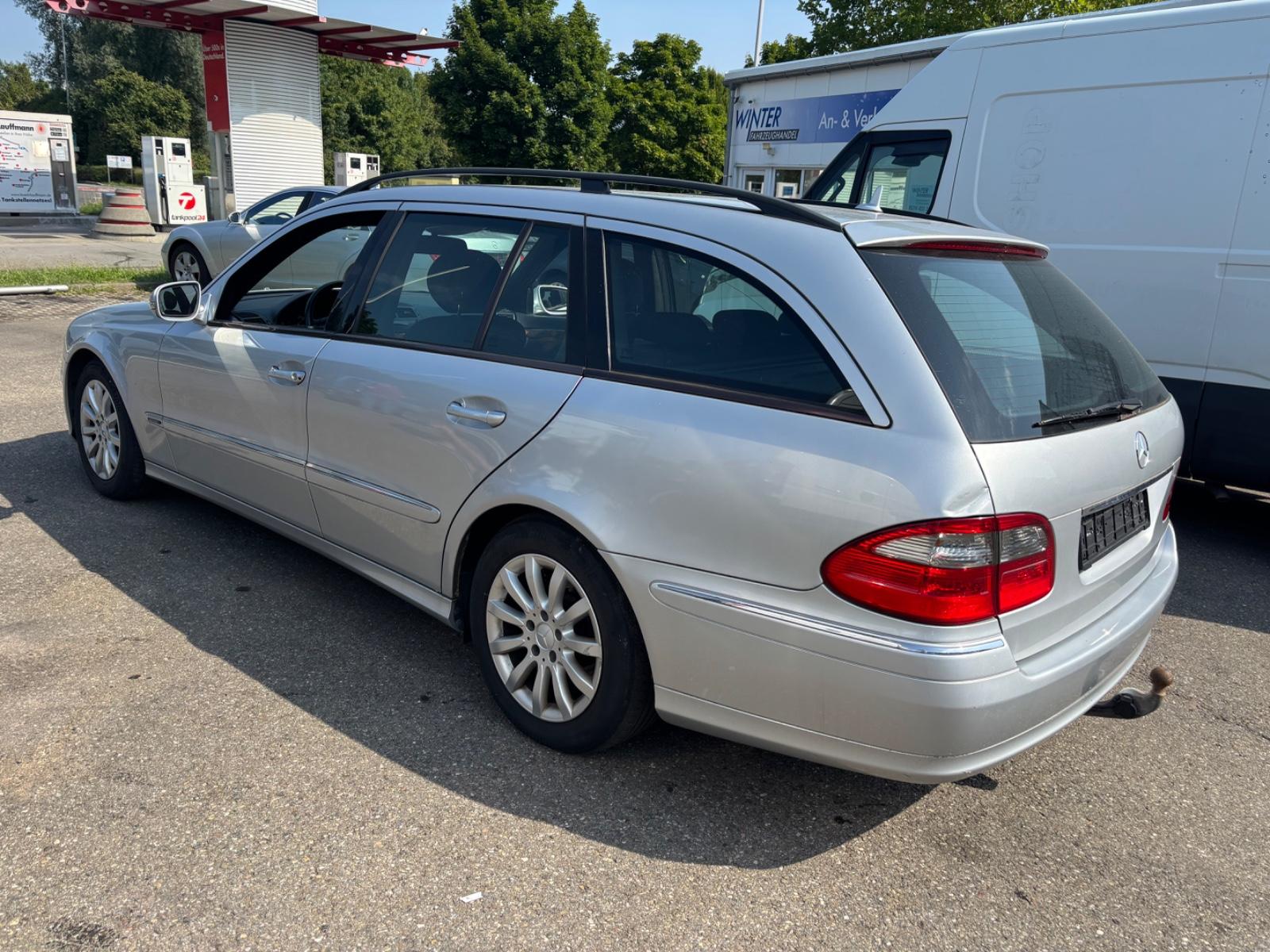 Mercedes-Benz E 220 E -Klasse T-Modell E 220 T CDI