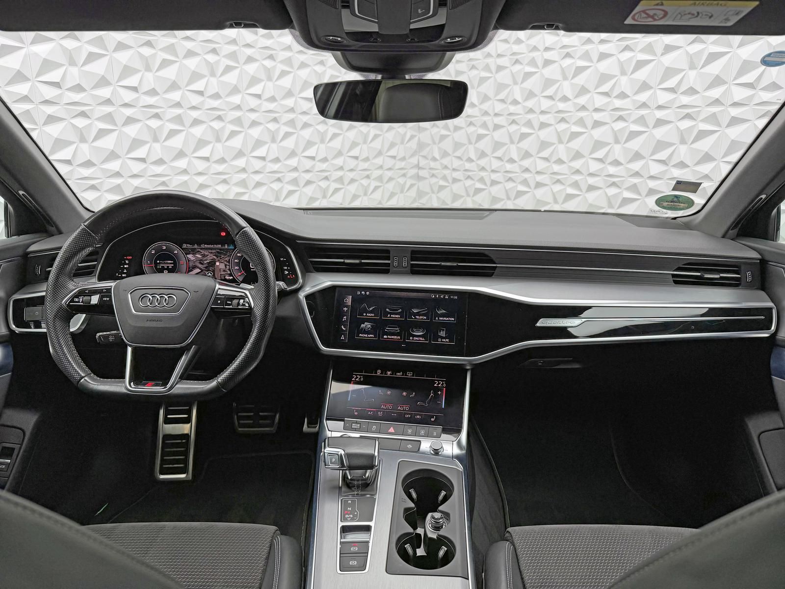 Fahrzeugabbildung Audi A6 45 TDI S-LINE/QUAT/STDHZG/MATRIX/AHK/ACC/VIRT