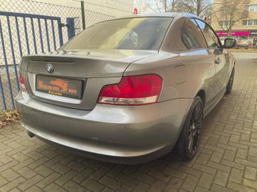 BMW 120 - 6