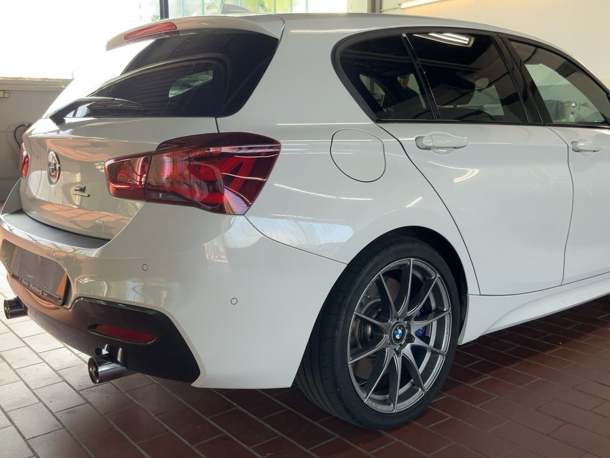 Fahrzeugabbildung BMW M140i xDrive Special Edition|M-PERFORMANCE|1.HD